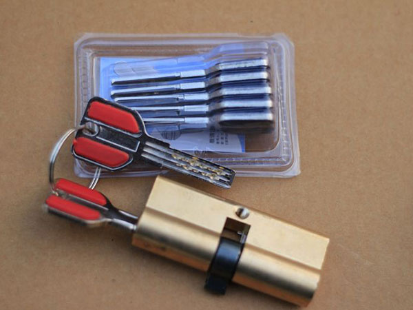 鄂城24小时上门开锁公司